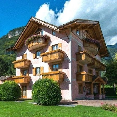 Residence Rio Piccolo Molveno Exterior foto